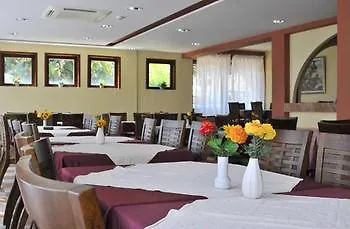Aristotelis Hotel 2*